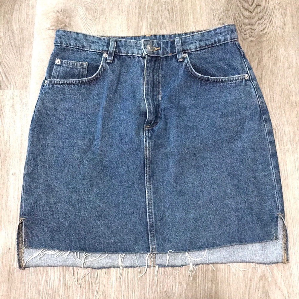 H&M Raw Hem Denim Jean Skirt